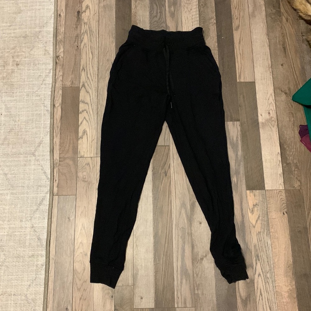 lulu lemon joggers